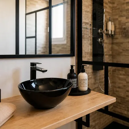 アパート Evasion Chic - Duplex 70 M2 Climatise Avec Terrasse Et Parking *