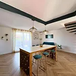 Apartament Evasion Chic - Duplex 70 M2 Climatise Avec Terrasse Et Parking *